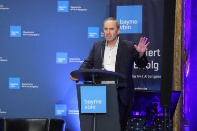 Hubert Aiwanger MdL, stv. bayerischer Ministerpr&auml;sident und Staatsminister, Bayerisches Staatsministerium f&uuml;r Wirtschaft, Landesentwicklung und Energie