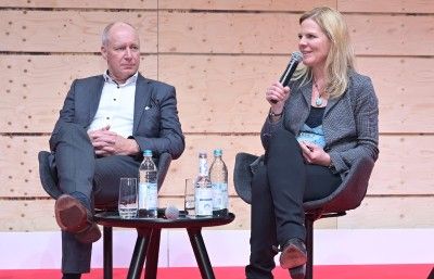 Im Dialog: Christine Völzow mit Armin Riedl
